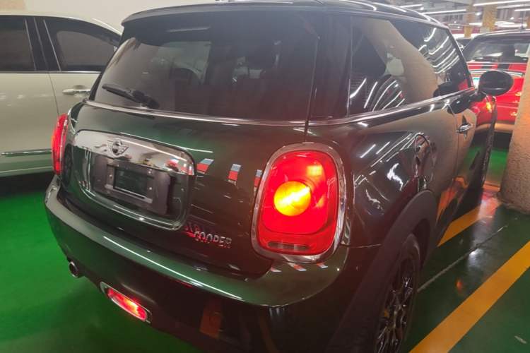 Used MINI 2016 1.5T COOPER Rear Right 45 Deg