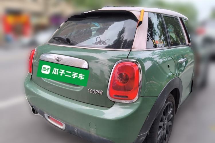 Used MINI 2016 1.5T COOPER Five-Door Edition Rear Right 45 Deg