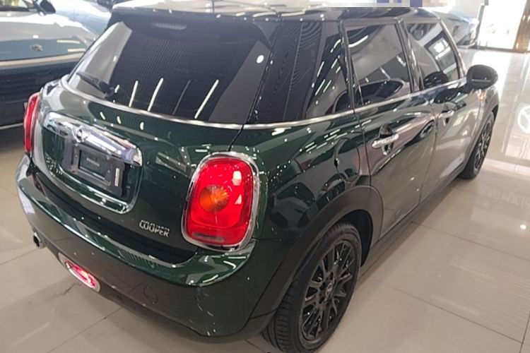 Used MINI 2016 1.5T COOPER Five-Door Edition Rear Right 45 Deg