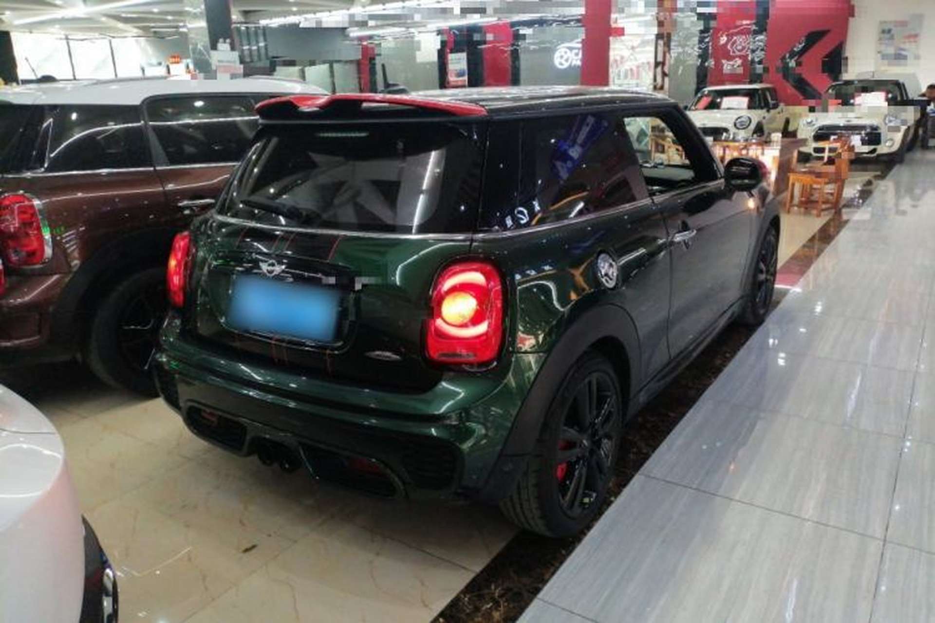 Used MINI 2016 2.0T COOPER S Performance-oriented Rear Right 45 Deg