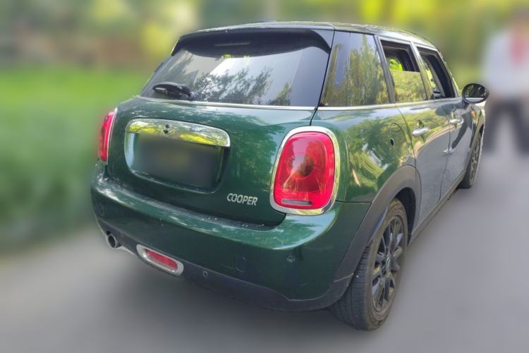 Used MINI 2016 1.5T COOPER Five-Door Edition Rear Right 45 Deg