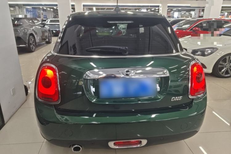 Used MINI 2016 1.2T ONE Pioneer Edition Five-Door Version Rear