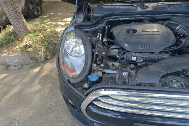 Used MINI 2016 1.5T COOPER Right Front Headlight