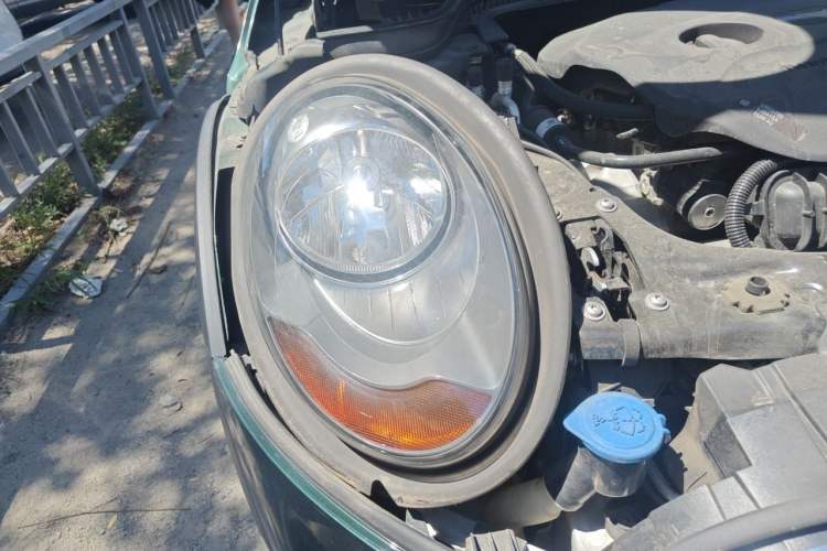 Used MINI 2016 1.5T COOPER Right Front Headlight