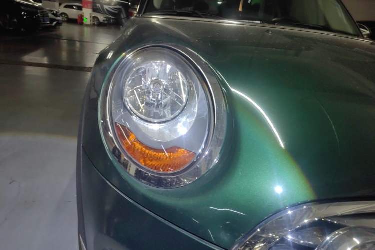 Used MINI 2016 1.5T COOPER Five-Door Edition Right Front Headlight