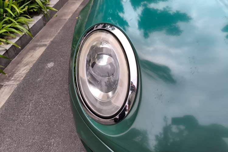 Used MINI 2016 1.5T COOPER Five-Door Edition Right Front Headlight