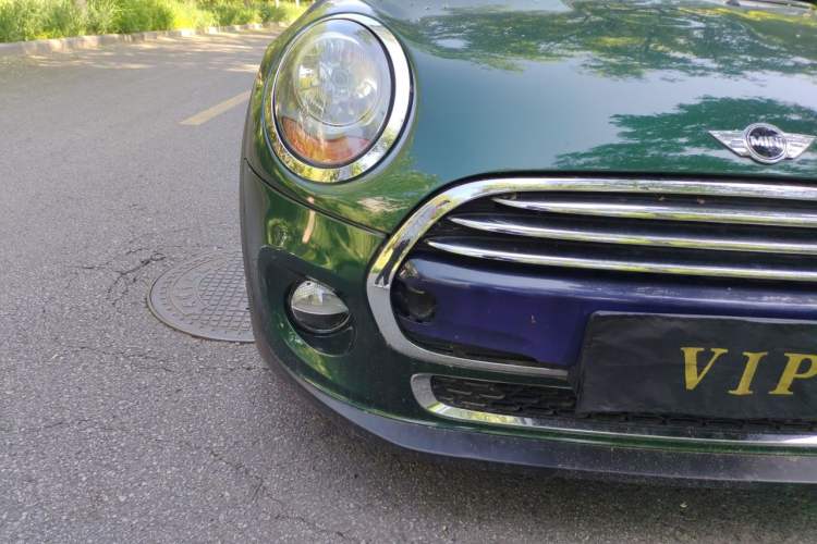 Used MINI 2016 1.5T COOPER Five-Door Edition Right Front Headlight