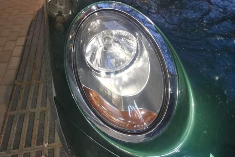 Used MINI 2016 1.5T COOPER Right Front Headlight