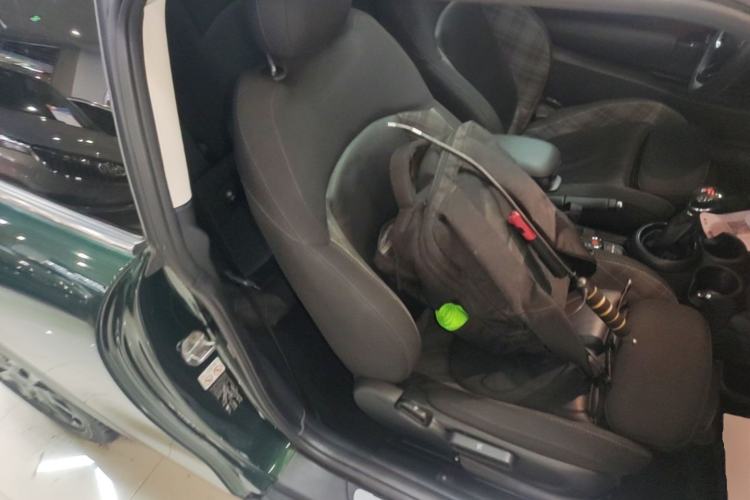 Used MINI 2016 1.5T COOPER Right Front Seat