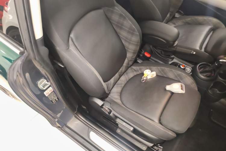 Used MINI 2016 2.0T COOPER S Right Front Seat
