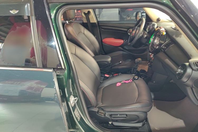Used MINI 2016 1.2T ONE Five-Door Edition Right Front Seat