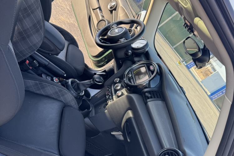 Used MINI 2016 1.5T COOPER Right Front Seat