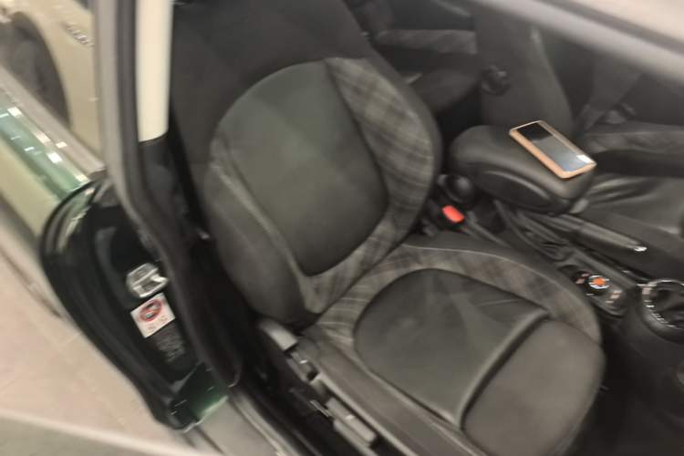 Used MINI 2016 1.5T COOPER Right Front Seat