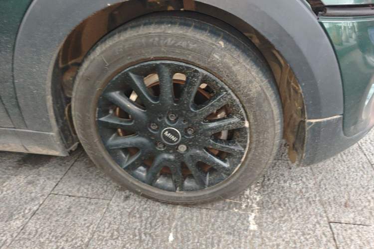Used MINI 2016 1.5T COOPER Right Front Wheel Hub