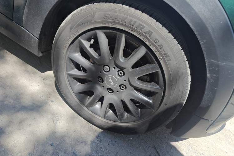 Used MINI 2016 1.5T COOPER Right Front Wheel Hub