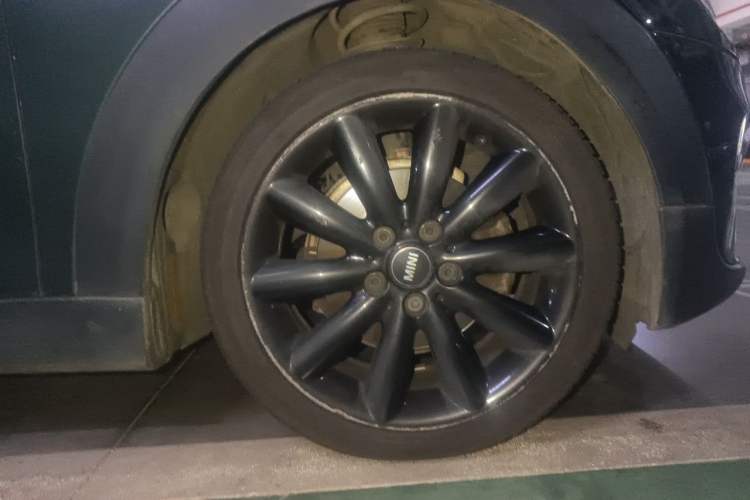 Used MINI 2016 1.5T COOPER Performance Edition Right Front Wheel Hub