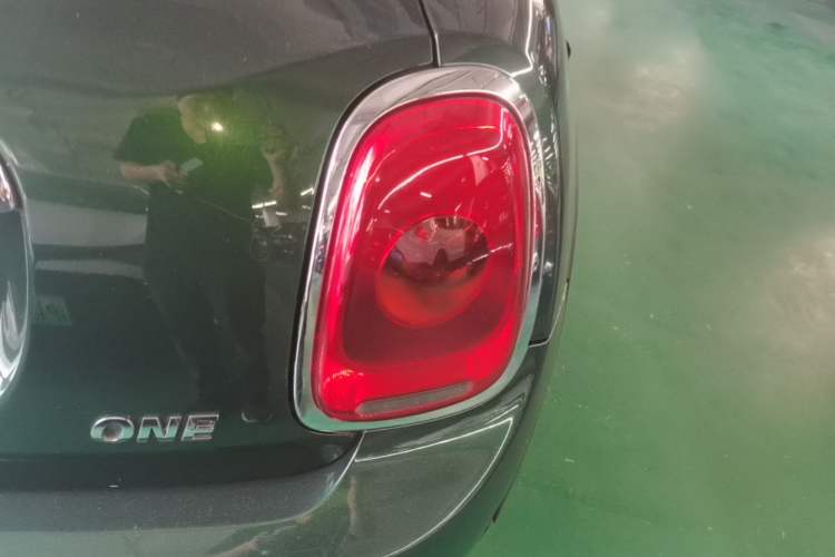Used MINI 2016 1.2T ONE Pioneer Edition Five-Door Version Right Rear Taillight