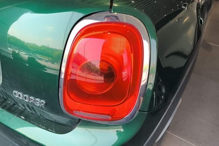 Used MINI 2016 1.5T COOPER Right Rear Taillight