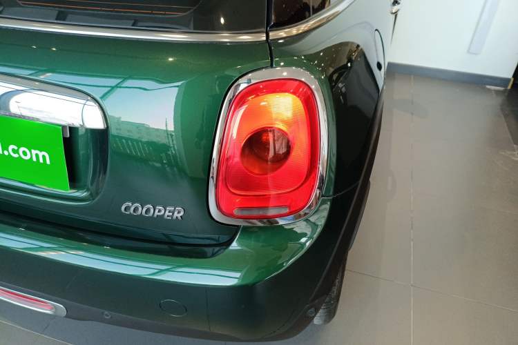Used MINI 2016 1.5T COOPER Right Rear Taillight