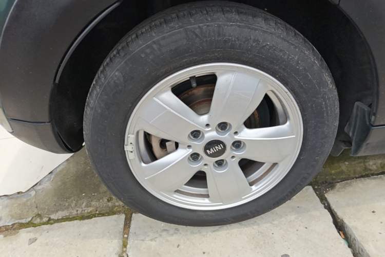 Used MINI 2016 1.2T ONE Five-Door Edition Right Rear Wheel Hub
