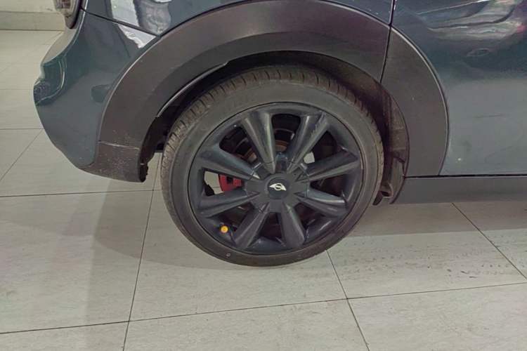 Used MINI 2016 1.2T ONE Five-Door Edition Right Rear Wheel Hub