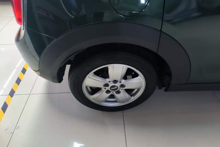 Used MINI 2016 1.2T ONE Five-Door Edition Right Rear Wheel Hub