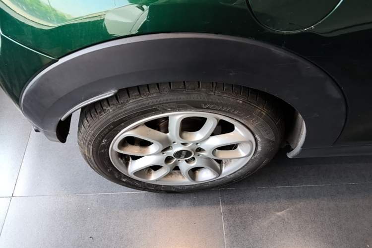 Used MINI 2016 1.5T COOPER Right Rear Wheel Hub
