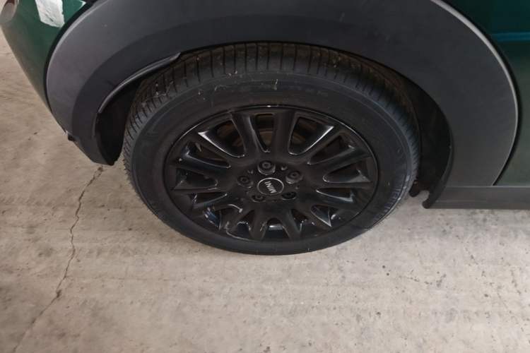 Used MINI 2016 1.2T ONE Pioneer Edition Right Rear Wheel Hub