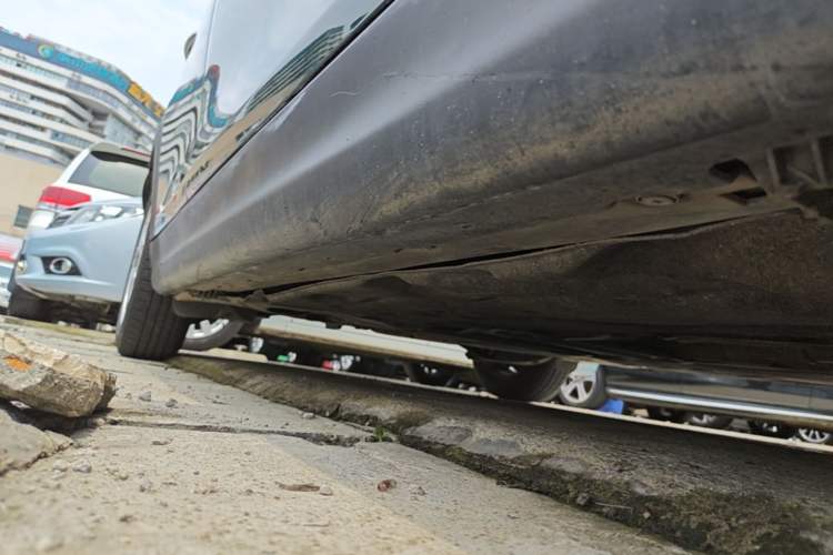 Used MINI 2016 1.2T ONE Five-Door Edition Right Side Sill
