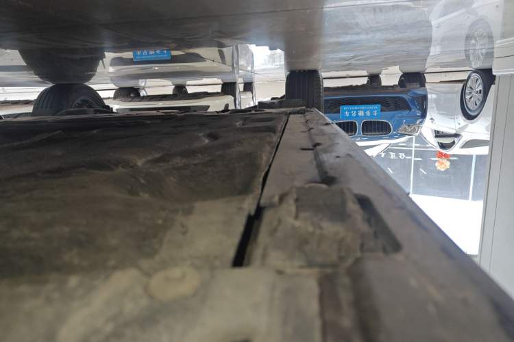 Used MINI 2016 1.2T ONE Pioneer Edition Five-Door Version Right Side Sill