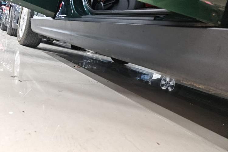 Used MINI 2016 1.2T ONE Five-Door Edition Right Side Sill