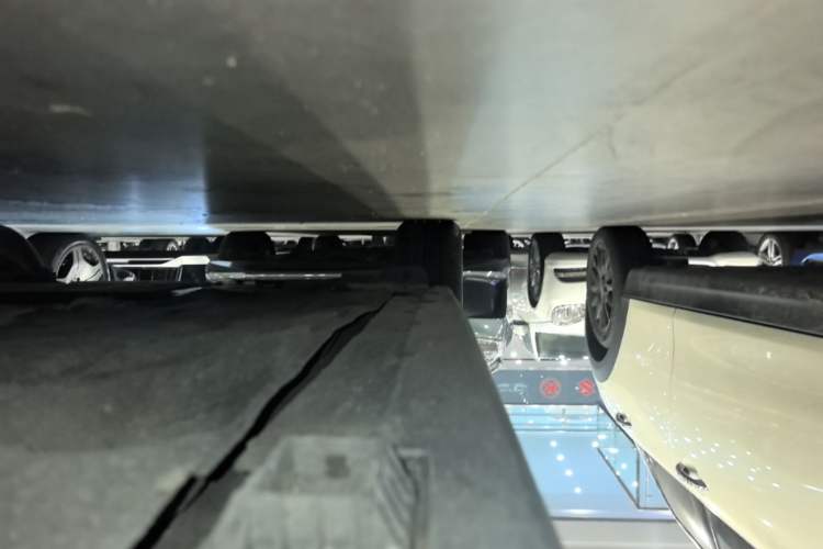 Used MINI 2016 1.5T COOPER Right Side Sill
