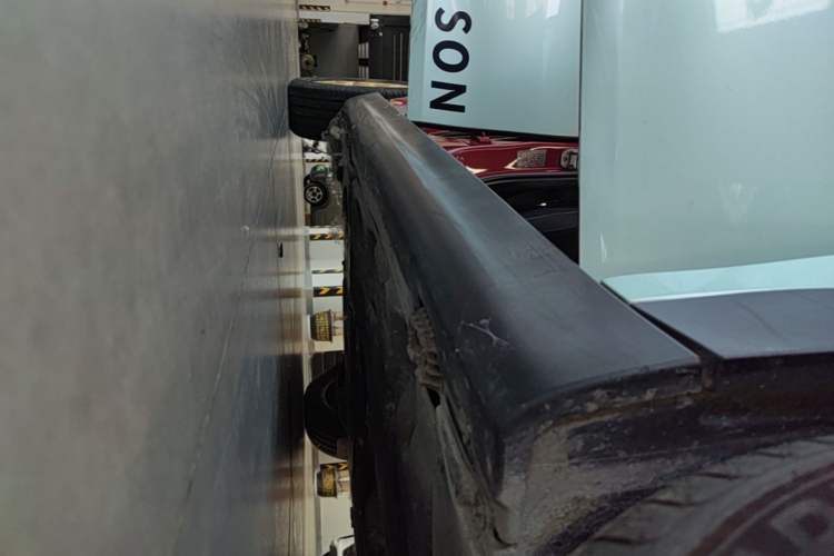 Used MINI 2016 1.2T ONE Pioneer Edition Five-Door Version Right Side Sill