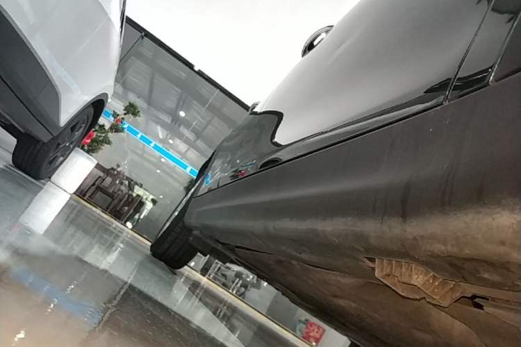 Used MINI 2016 1.5T COOPER Five-Door Edition Right Side Sill