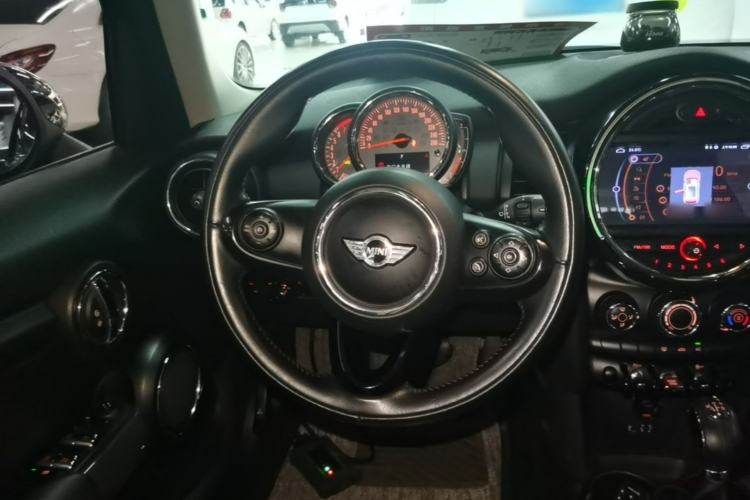 Used MINI 2016 1.2T ONE Pioneer Edition Five-Door Version Steering Wheel