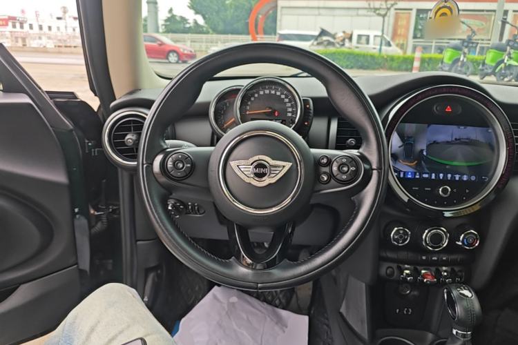 Used MINI 2016 1.2T ONE Pioneer Edition Steering Wheel
