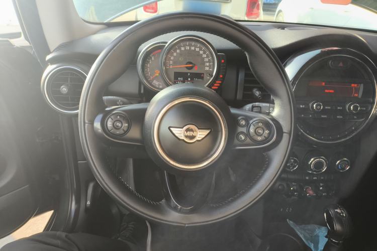 Used MINI 2016 1.2T ONE Pioneer Edition Steering Wheel
