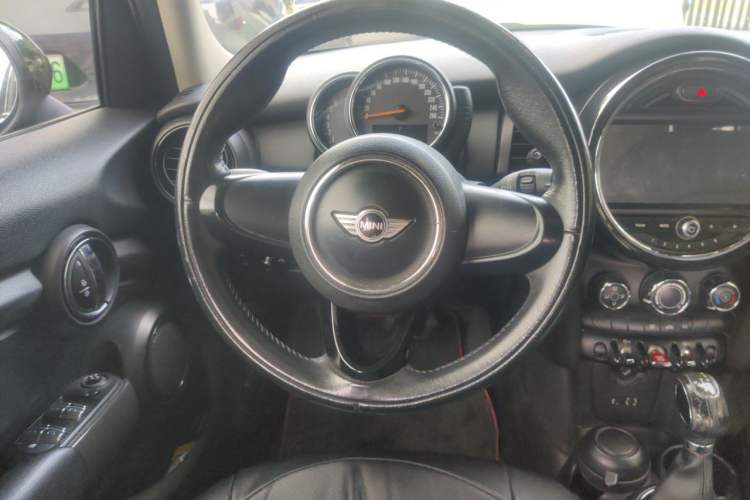 Used MINI 2016 1.2T ONE Five-Door Edition Steering Wheel
