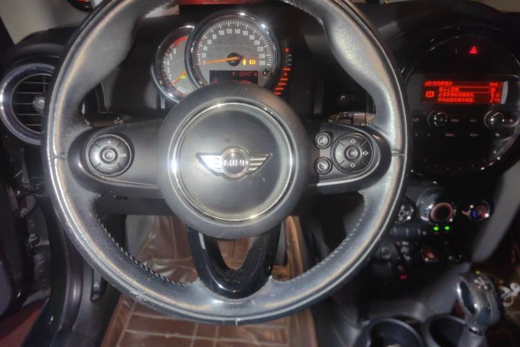 Used MINI 2016 1.2T ONE Pioneer Edition Steering Wheel