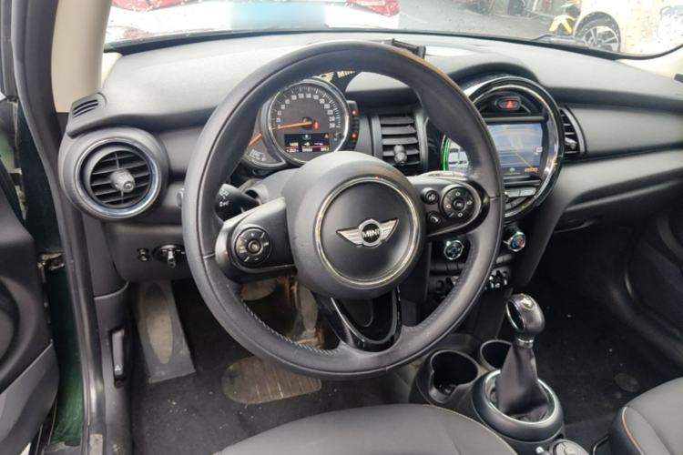 Used MINI 2016 1.2T ONE Pioneer Edition Steering Wheel