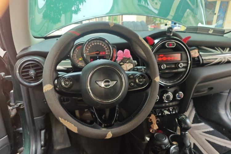 Used MINI 2016 1.2T ONE Pioneer Edition Steering Wheel