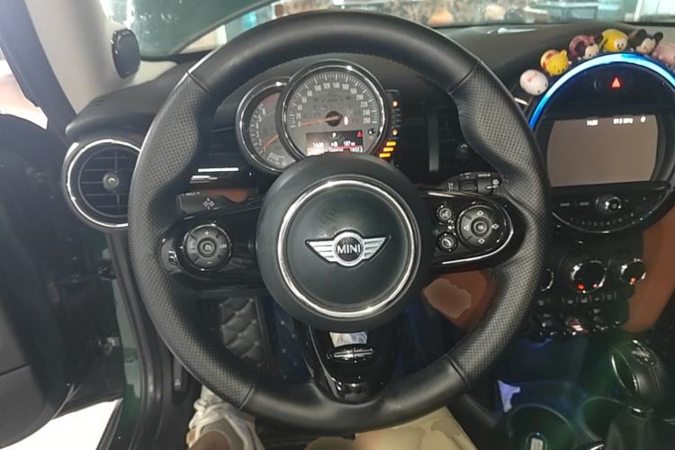 Used MINI 2016 1.5T COOPER SEVEN Steering Wheel