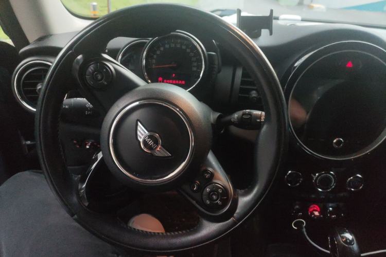 Used MINI 2016 1.2T ONE Pioneer Edition Steering Wheel
