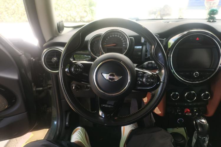 Used MINI 2016 1.5T COOPER SEVEN Steering Wheel