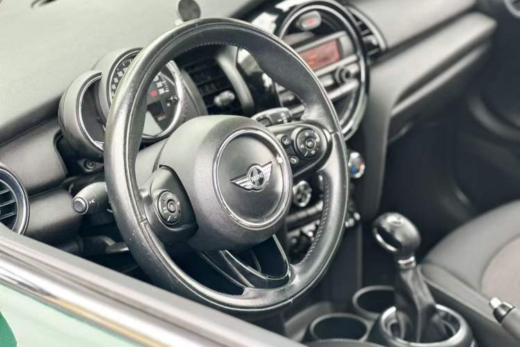 Used MINI 2016 1.2T ONE Pioneer Edition Steering Wheel