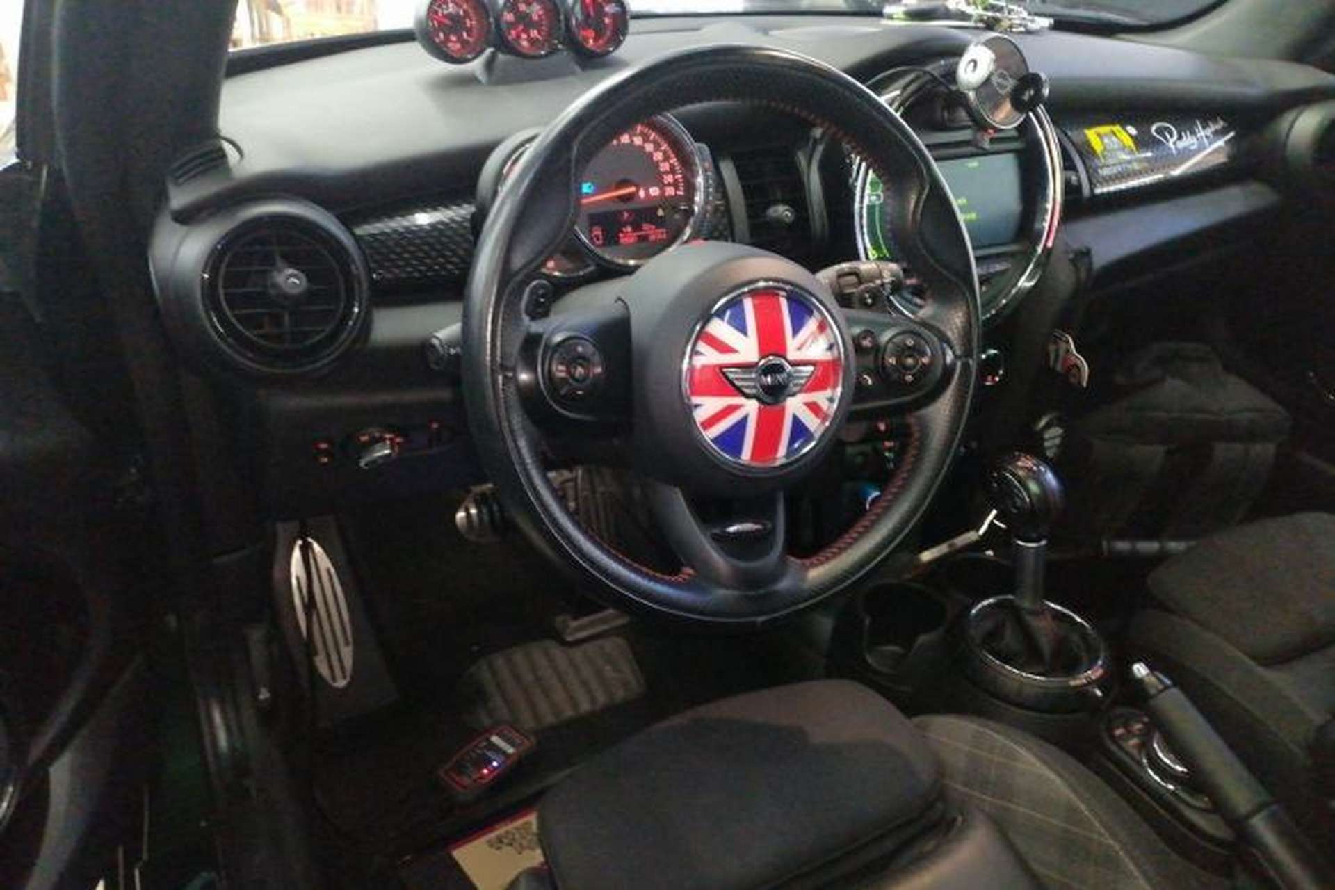 Used MINI 2016 2.0T COOPER S Performance-oriented Steering Wheel