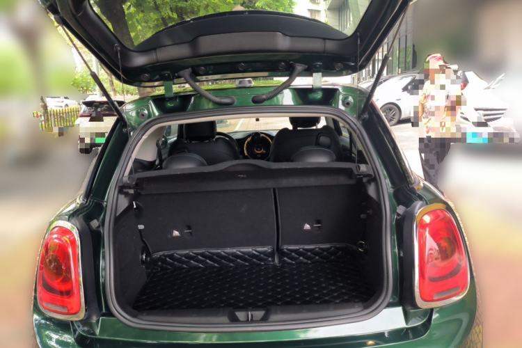 Used MINI 2016 2.0T COOPER S Pioneer Edition Trunk