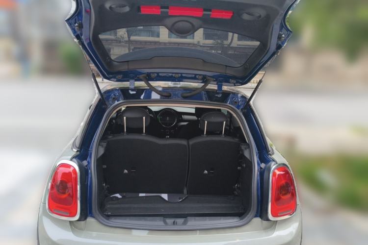 Used MINI 2016 1.2T ONE Pioneer Edition Trunk
