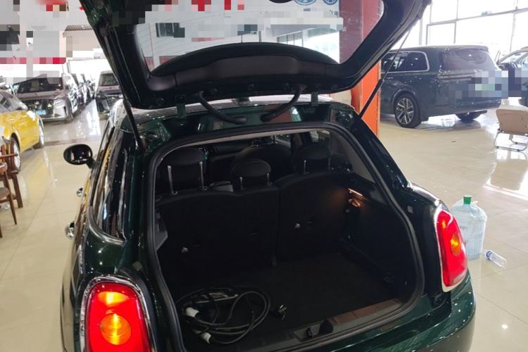 Used MINI 2016 1.2T ONE Five-Door Edition Trunk