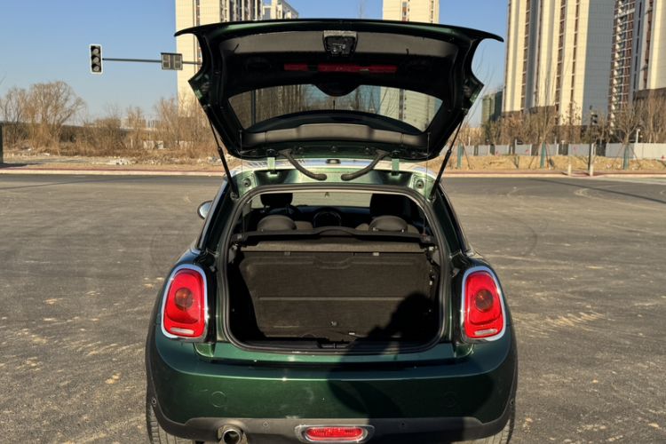 Used MINI 2016 1.5T COOPER Trunk